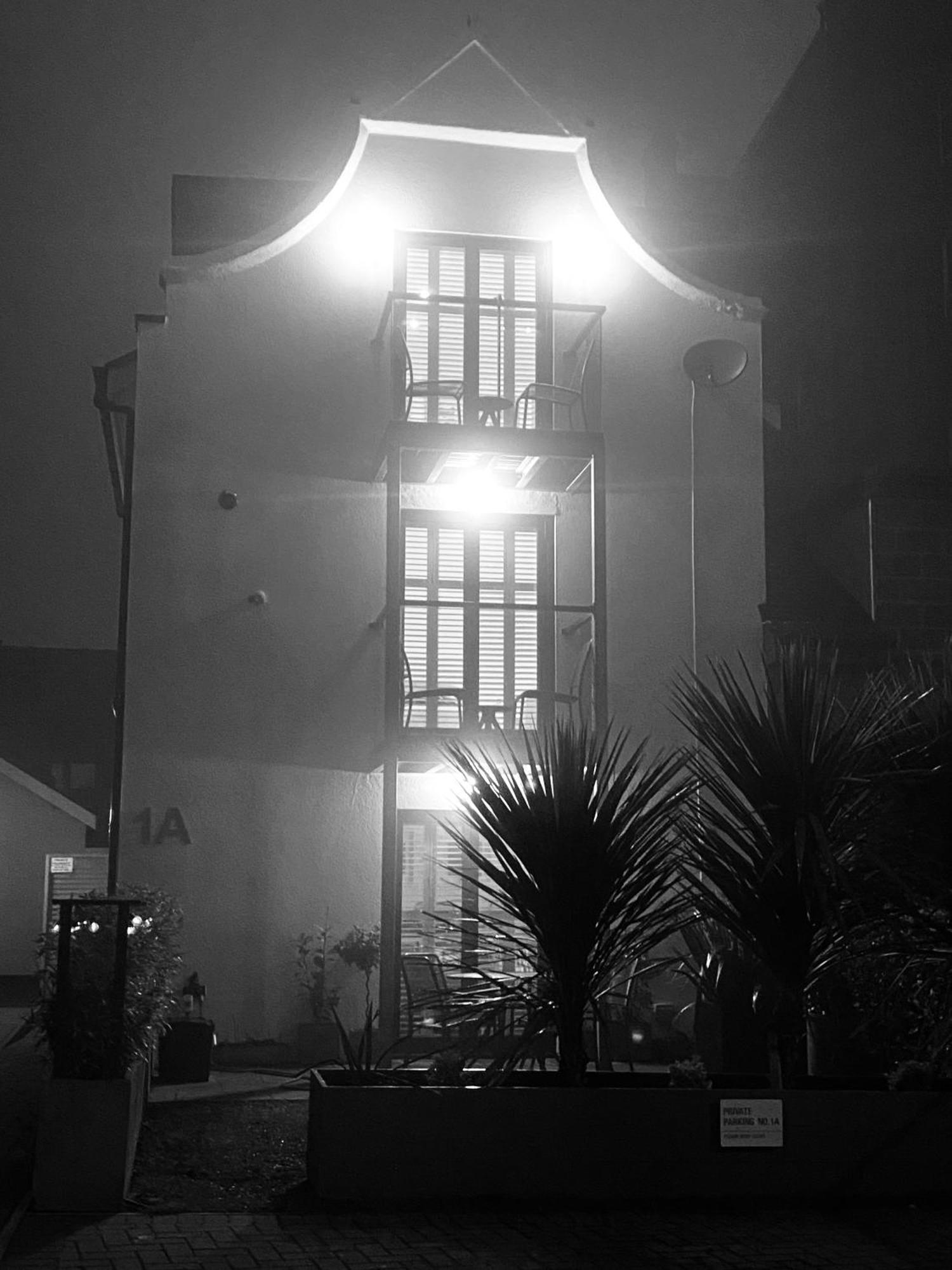 Villa Retro Retreat, Sea View, Free Parking & Ev Plug-In à Whitby Extérieur photo